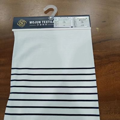 Εύκολο στη φροντίδα, άνετο και φιλικό προς το δέρμα.