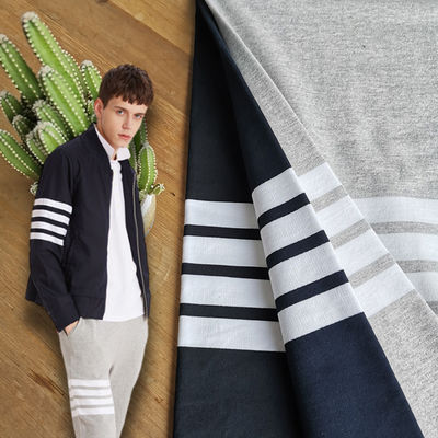 Καλή τιμή. Υγιές και ανθεκτικό ριγέ βαμβάκι για μπλουζάκι με ελαστικές ίνες σε απευθείας σύνδεση