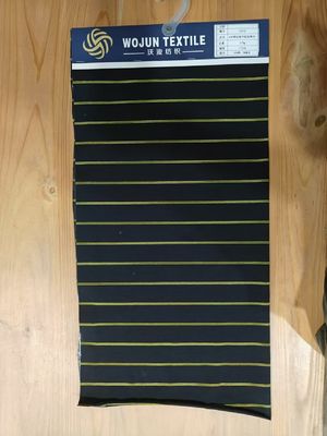 Καλή τιμή. Σφιχτά υφασμένα υφάσματα ανθεκτικά στην φθορά και στις ρυτίδες από ράβδους υλικό για μπλουζάκια πόλο σε απευθείας σύνδεση