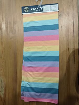 Καλή τιμή. Φυσικό και αναπνευστικό και ανθεκτικό ελαστικό ριγέ υλικό ύφασμα για μπλουζάκι σε απευθείας σύνδεση