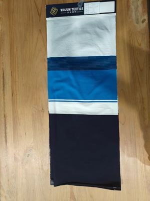 Καλή τιμή. Αναπνευστικό και φυσικό βαμβάκι αισθάνονται μαλακό ραβδωτό πλεκτό ύφασμα για την καθημερινή χρήση σε απευθείας σύνδεση