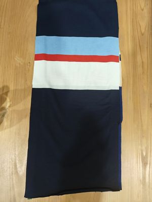 Καλή τιμή. Απαλό και μοντέρνο άνετο διαυγές κόκκινο ράβδους πλεκτό ύφασμα για μπλουζάκι πόλο σε απευθείας σύνδεση