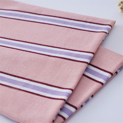 Καλή τιμή. Πολυχρωματικό και μοντέρνο βαμβακερό νήμα για μπλουζάκι σε απευθείας σύνδεση