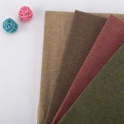 Καλή τιμή. Μοντέρνο και φιλικό προς το περιβάλλον ραβδωτό πλεκτό ύφασμα για καθημερινή χρήση σε απευθείας σύνδεση