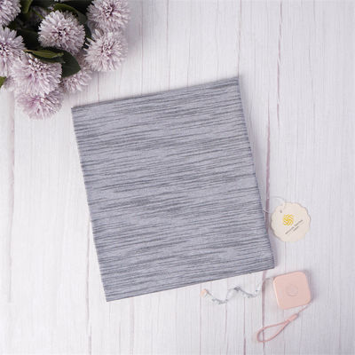 Καλή τιμή. Ελαφρύ και άνετο, φιλικό προς το δέρμα, ραβδωτό πλεκτό ύφασμα για καθημερινή χρήση σε απευθείας σύνδεση