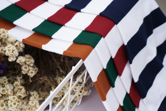 Καλή τιμή. Αναπνευστικό, ανθεκτικό στον ιδρώτα, ανθεκτικό στην φθορά, ραβδωτό πλεκτό ύφασμα για μπλουζάκι σε απευθείας σύνδεση