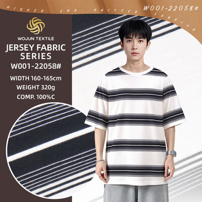 Καλή τιμή. Άνετο και αναπνεύσιμο, φιλικό προς το δέρμα και υγιεινό, φυσικό ριγέ βαμβακερό ύφασμα για μπλουζάκι σε απευθείας σύνδεση